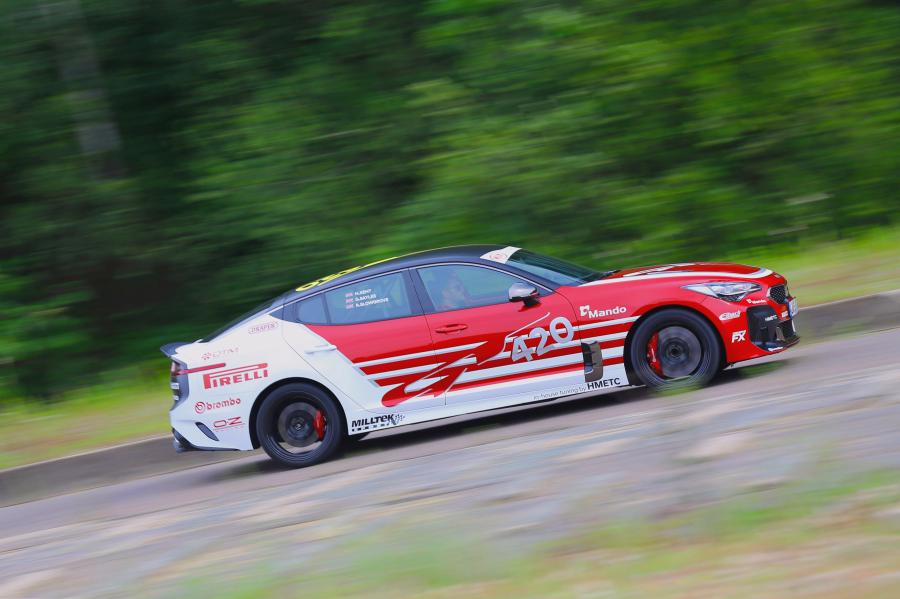  Kia Stinger GT420 (CK) 2019 года  (фото 25 из 49)